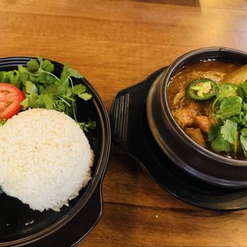 Mama Le - Chicken curry - Vietnamese Near Me - Richmond, Texas Mama Le - Chicken curry - Vietnamese Near Me - Richmond, Texas