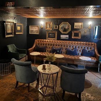 Impresario - Cocktail Bars Near Me - Snohomish, Washington