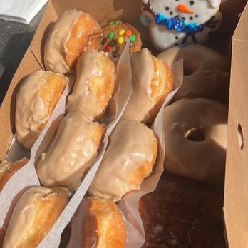 VG Donut & Bakery - Satisfy your sweet cravings with the popular maple donuts! This box is a hot commodity - grab yours before they vanish! - Donuts Near Me - Cardiff, California VG Donut & Bakery - Satisfy your sweet cravings with the popular maple donuts! This box is a hot commodity - grab yours before they vanish! - Donuts Near Me - Cardiff, California