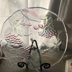 Crimson and Clover Thrift