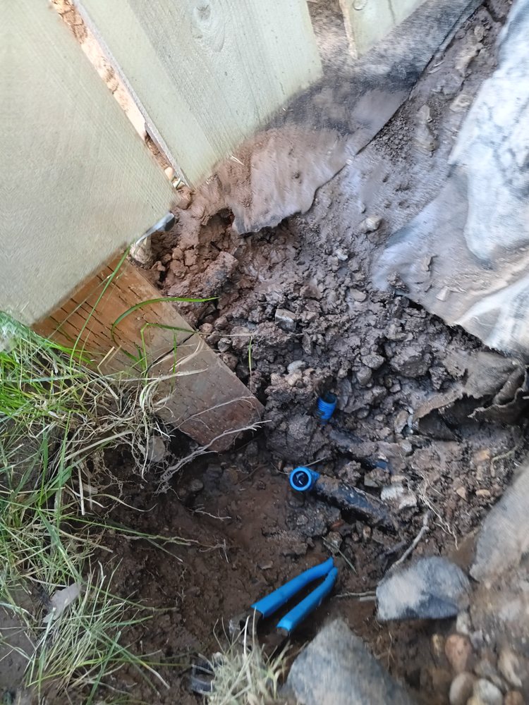 Slide of J Lo Plumbing
