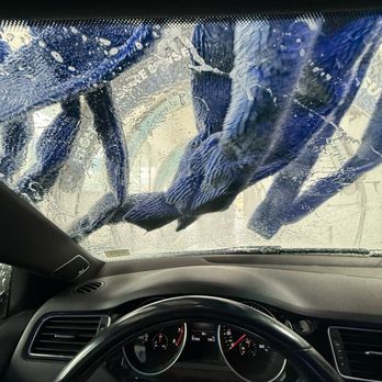 CarWash808 Express - Waipio - Car Wash Near Me - Waipahu, Hawaii