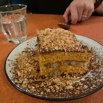 Pichai - Thai tea Tiramisu - Thai Near Me - Montreal, Quebec