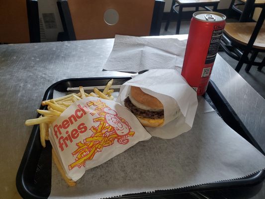 Petey's Burger by null