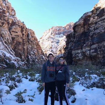 Ice Box Canyon - Got some snow in red rock this year - Hiking Near Me - Las Vegas, Nevada Ice Box Canyon - Got some snow in red rock this year - Hiking Near Me - Las Vegas, Nevada