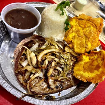 D'Cuban Cafe - Bistec Palomilla - Latin American Near Me - Chamblee, Georgia