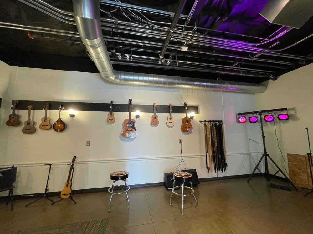 JK’S MUSIC HOUSE Updated August 2024 3261 NW Mt Vintage Way