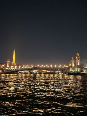 Ducasse sur Seine by null