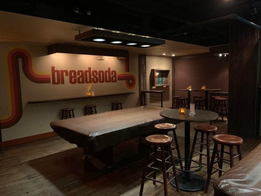 Breadsoda Bar, Deli & Billiards by null