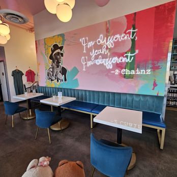 Dig it Coffee - Colorful interior - Coffee & Tea Near Me - Las Vegas, Nevada Dig it Coffee - Colorful interior - Coffee & Tea Near Me - Las Vegas, Nevada