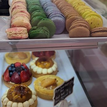 Bao's Pastry - Patisserie/Cake Shop Near Me - Valparaiso, Indiana