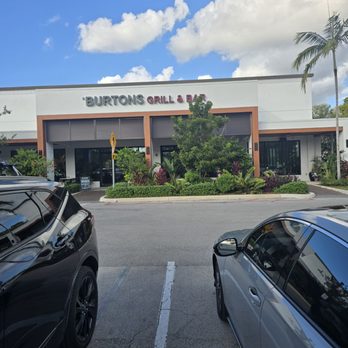 BURTONS GRILL & BAR - Updated February 2025 - 412 Photos & 153 Reviews
