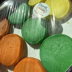 Eileen's Colossal Cookies - Cookies
