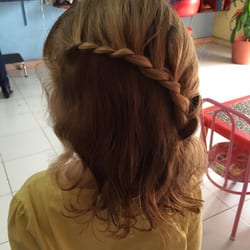 Cortepel - Braids as a finishing touch. Nice.