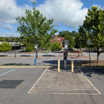 Charge Point - ChargePoint, 107 Boundary St SW, Lenoir - EV Charging Stations Near Me - Lenoir, North Carolina Charge Point - ChargePoint, 107 Boundary St SW, Lenoir - EV Charging Stations Near Me - Lenoir, North Carolina
