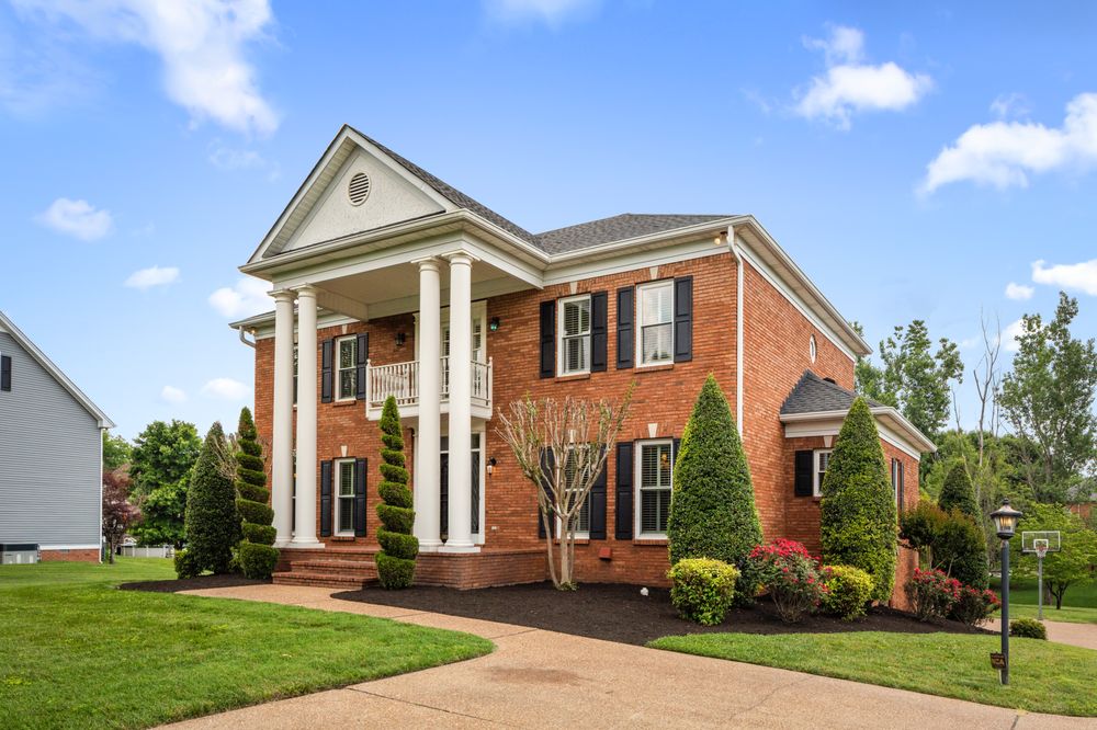 MICHELLE PATTERSON SIMPLIHOM 23 Photos 118 Saundersville Rd, Hendersonville, Tennessee