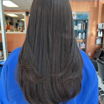 Vivian Nguyen - Haircut with long layers and curtain bangs! - Hair Stylists Near Me Vivian Nguyen - Haircut with long layers and curtain bangs! - Hair Stylists Near Me