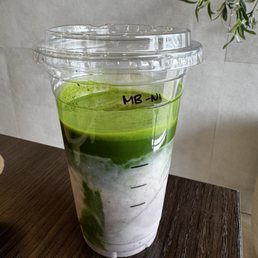Oh My!! No ice but look at the Matcha color!! 10/10!!!! Oh My!! No ice but look at the Matcha color!! 10/10!!!!