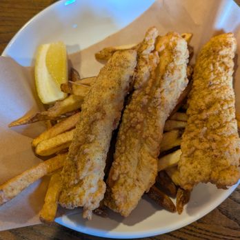 State Line Lobster - Fish and chips - Seafood Near Me - Kittery, Maine State Line Lobster - Fish and chips - Seafood Near Me - Kittery, Maine
