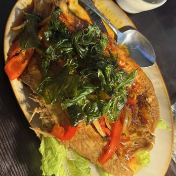 Saneh Bangkok - Pla Gapoeng Saam Roed - Thai Near Me - Pleasant Hill, California
