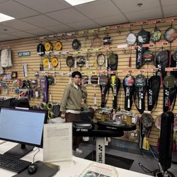 Bay Badminton Center - Frontdesk