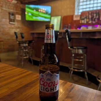 Woodland Tap Room - Ice cold Coors Light - Fish & Chips Near Me - Owen, Wisconsin