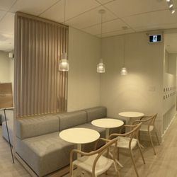 LipoMD - Lipo MD clinic lounge