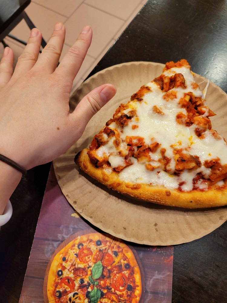 LO DUCA PIZZA 93 Photos & 158 Reviews 14 Newkirk Plz, Brooklyn, New