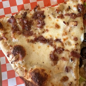 Pizanos Pizza - Chicken Bacon Alfredo Pizza slice - Pizza Near Me - Reno, Nevada Pizanos Pizza - Chicken Bacon Alfredo Pizza slice - Pizza Near Me - Reno, Nevada