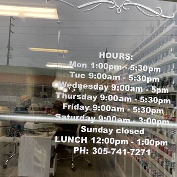 Aqua Nail Spa - Nail Salons Near Me - Marathon, Florida