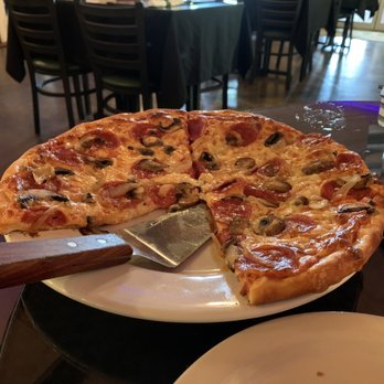 Rocco's Pizza & Cafe - Great pizza! - Pizza Near Me - Crystal River, Florida Rocco's Pizza & Cafe - Great pizza! - Pizza Near Me - Crystal River, Florida