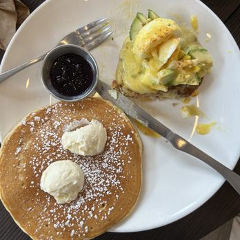 Beach Plum Kitchen - Lemon-Ricotta Buttermilk Pancakes Traditional Eggs Benedict - New American Near Me - Carlsbad, California Beach Plum Kitchen - Lemon-Ricotta Buttermilk Pancakes Traditional Eggs Benedict - New American Near Me - Carlsbad, California