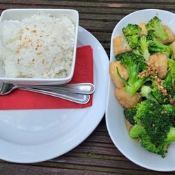 The Heron - Coconut rice and garlic broccoli, with tofu added