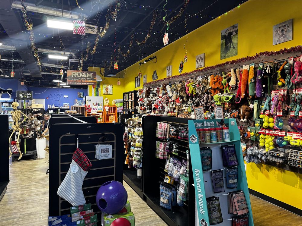 WIGGLE BUTT & WHISKERS Updated September 2024 27 Photos 1603