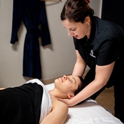 Abysse - Massage adapté au besoin de la personne.