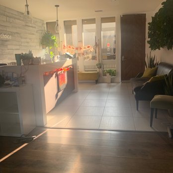 Wellness Choice - Reception area - Chiropractors Near Me - Newport Beach, California