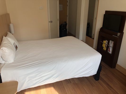 ibis Madrid Centro by null