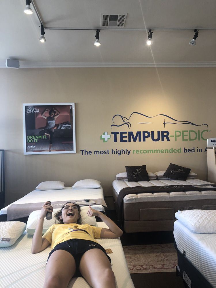 ORANGE COUNTY MATTRESS 18 Photos & 117 Reviews 3347 E Coast Hwy