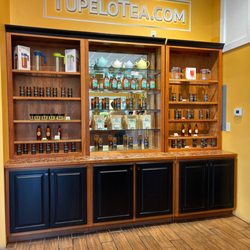 Tupelo Tea - Inside honey selections
