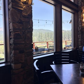 Graeagle Meadows Clubhouse Restaurant - Views - New American Near Me - Graeagle, California Graeagle Meadows Clubhouse Restaurant - Views - New American Near Me - Graeagle, California