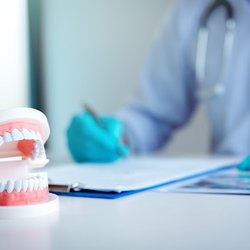 Sean Denture & Implant Center
