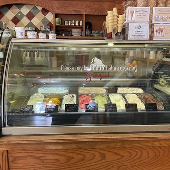 Caffé Mezzaluna - Breakfast & Brunch Near Me - Half Moon Bay, California