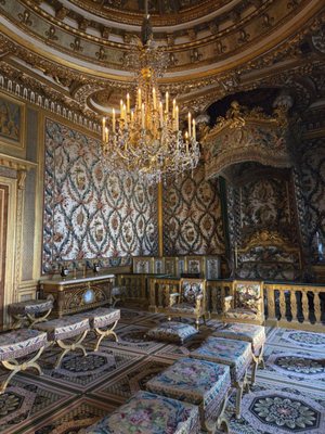 Château de Fontainebleau by null