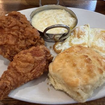 Willie Mae’s NOLA - Chicken Breakfast Plate - Soul Food Near Me - New Orleans, Louisiana Willie Mae’s NOLA - Chicken Breakfast Plate - Soul Food Near Me - New Orleans, Louisiana