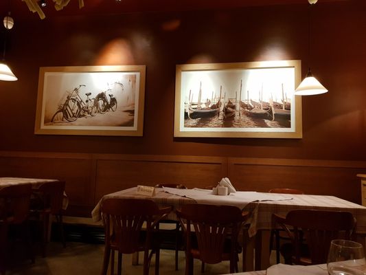 Trattoria Mamma Mia by null