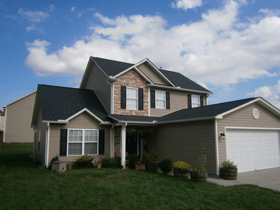 Slide of DLV Roofing & Exteriors