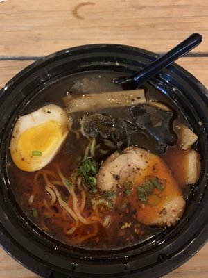 midnite ramen by null