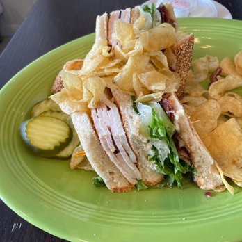 Helen's Restaurant - Turkey Club - American Near Me - Concord, Massachusetts Helen's Restaurant - Turkey Club - American Near Me - Concord, Massachusetts