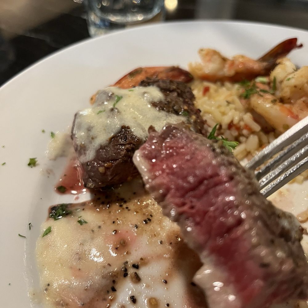 Riverside Grille - Tenderloin Steak - American Near Me - Beaumont, Texas Riverside Grille - Tenderloin Steak - American Near Me - Beaumont, Texas
