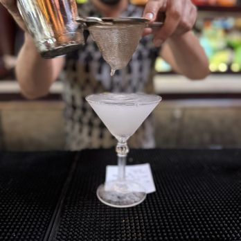 Harry's Bar - Ketel One Dirty Martini - Sports Bars Near Me - San Francisco, California